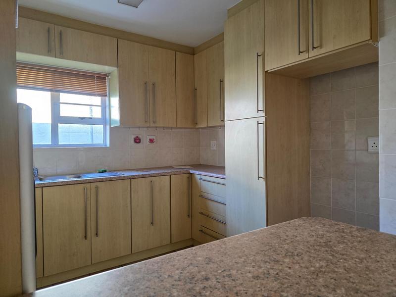 3 Bedroom Property for Sale in Franskraal Western Cape